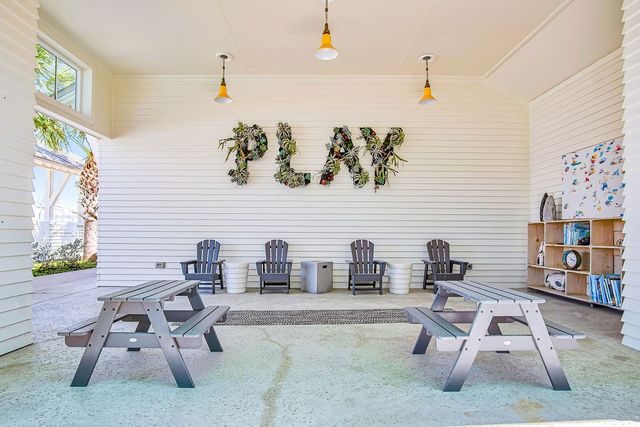 673 Center Square South 9, Port Aransas, TX 78373