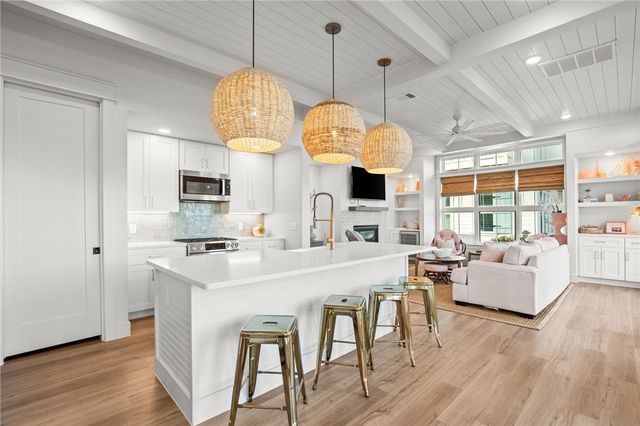 673 Center Square South 9, Port Aransas, TX 78373