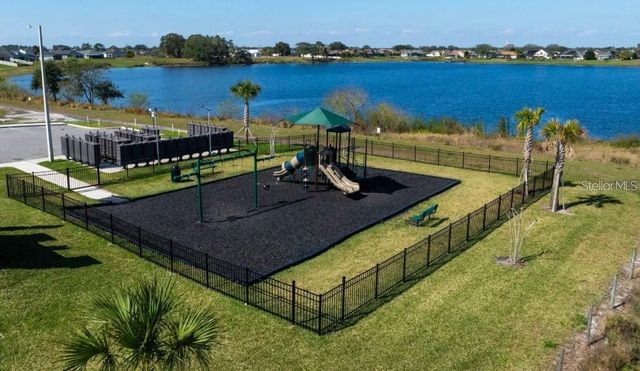 4450 RAPALLO AVENUE, Winter Haven, FL 33884