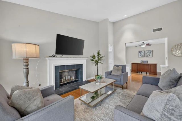 4233 Los Padres Drive, Fallbrook, CA 92028