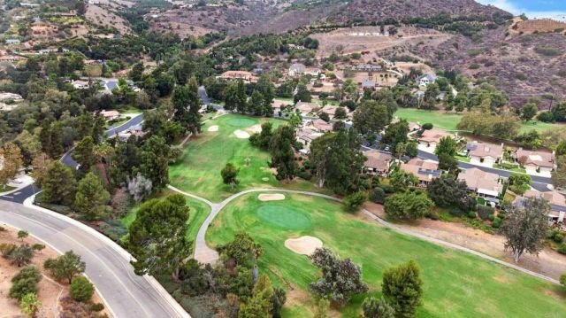 4233 Los Padres Drive, Fallbrook, CA 92028
