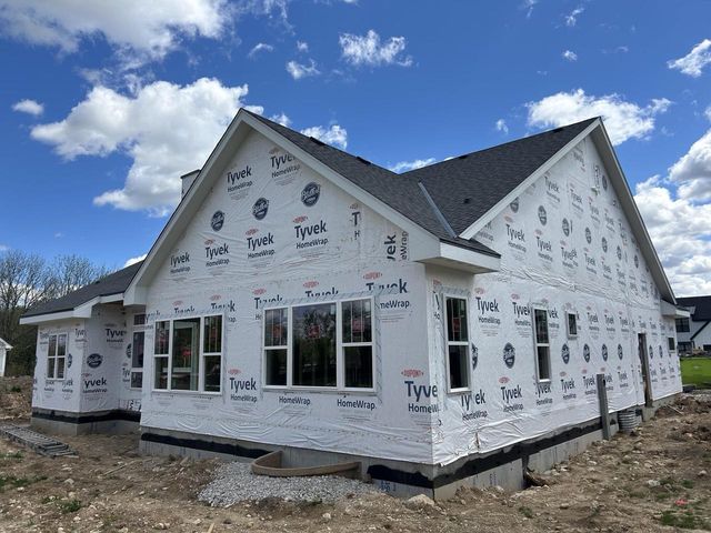 N55W25226 Crescent Hill DRIVE, Sussex, WI 53089
