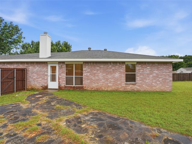 9307 Crimnson Court, Dallas, TX 75217
