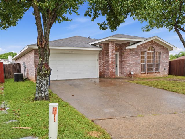 9307 Crimnson Court, Dallas, TX 75217