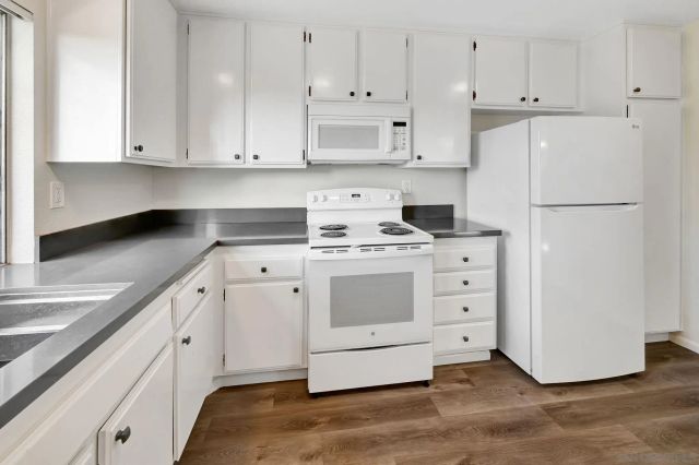 1480 Bridgeview Dr, San Diego, CA 92105