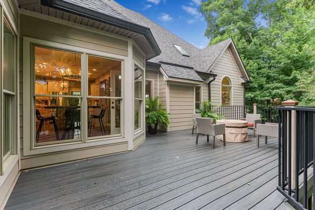 216 Avawam Drive, Richmond, KY 40475