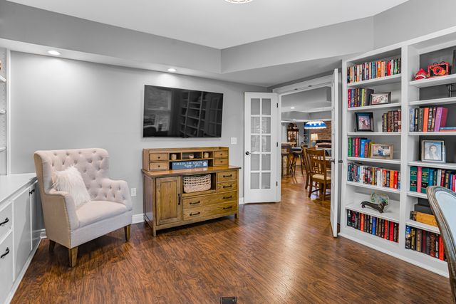 216 Avawam Drive, Richmond, KY 40475
