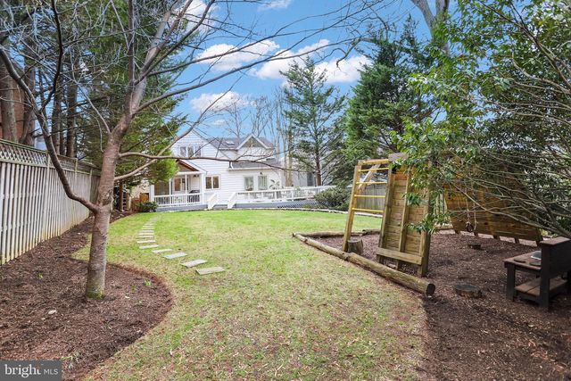 5045 CATHEDRAL AVE NW, Washington, DC 20016