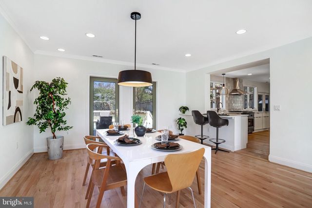 5045 CATHEDRAL AVE NW, Washington, DC 20016