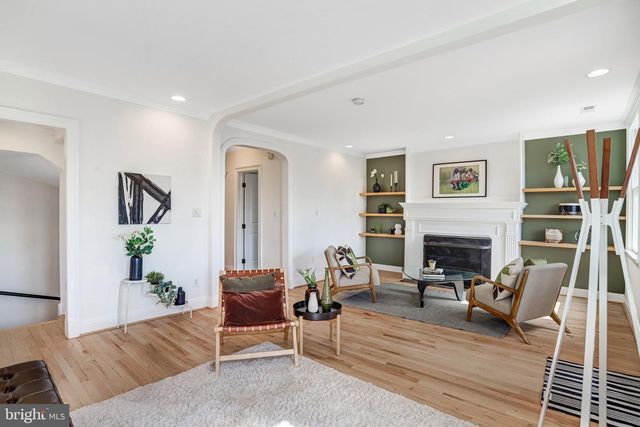 5045 CATHEDRAL AVE NW, Washington, DC 20016