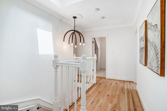 5045 CATHEDRAL AVE NW, Washington, DC 20016