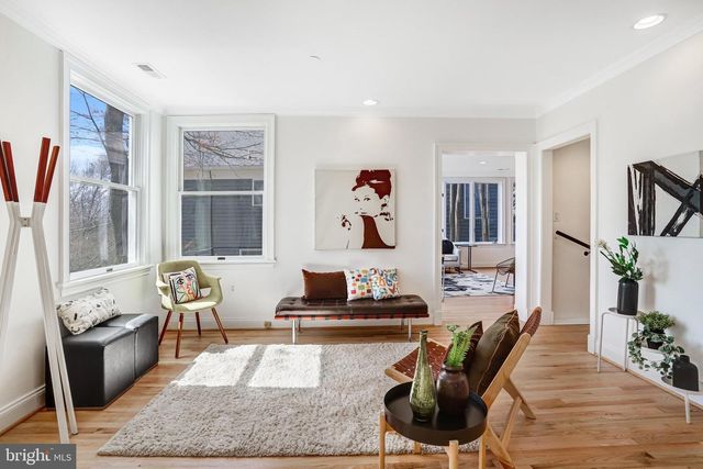 5045 CATHEDRAL AVE NW, Washington, DC 20016