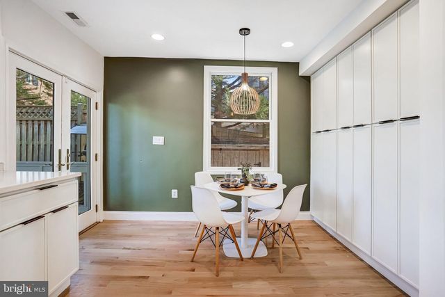 5045 CATHEDRAL AVE NW, Washington, DC 20016