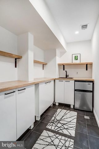 5045 CATHEDRAL AVE NW, Washington, DC 20016