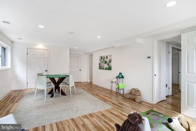 5045 CATHEDRAL AVE NW, Washington, DC 20016