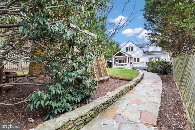 5045 CATHEDRAL AVE NW, Washington, DC 20016