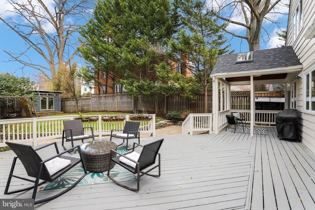 5045 CATHEDRAL AVE NW, Washington, DC 20016