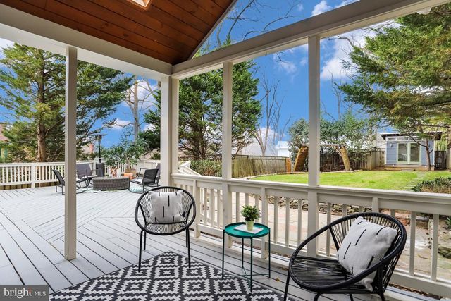 5045 CATHEDRAL AVE NW, Washington, DC 20016