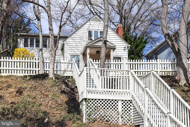 5045 CATHEDRAL AVE NW, Washington, DC 20016