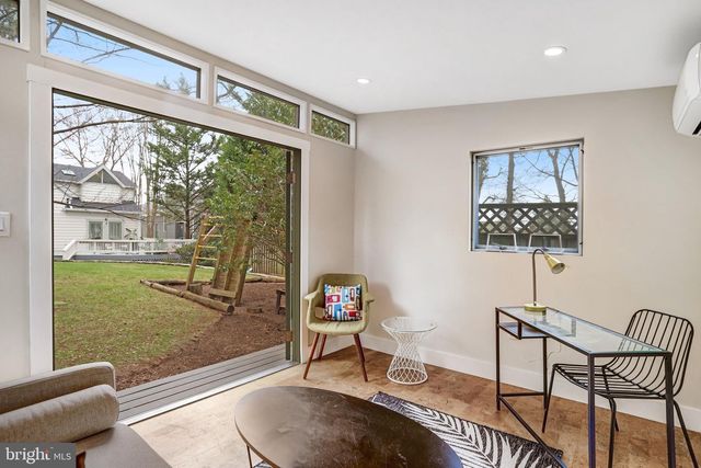 5045 CATHEDRAL AVE NW, Washington, DC 20016