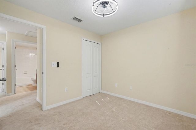 6246 TIMBERLY LANE, Zephyrhills, FL 33542