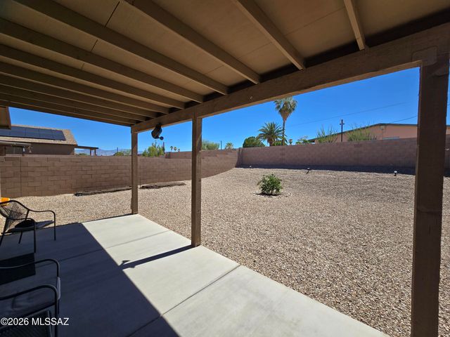 6151 S Antrim Loop, Tucson, AZ 85706