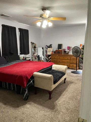 1852 Santa Maria Avenue, Porterville, CA 93257