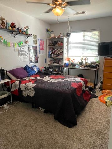 1852 Santa Maria Avenue, Porterville, CA 93257