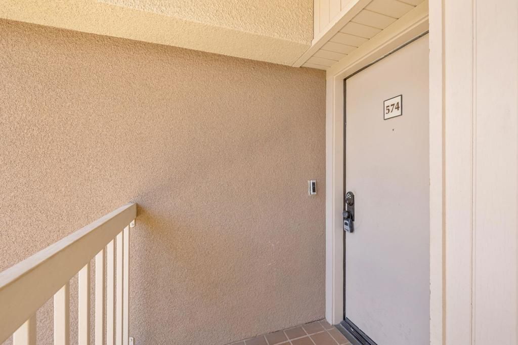 Image 10 of property listing at 222 N Calle El Segundo 574, Palm Springs, CA 92262