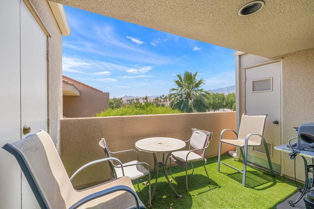Image 19 of property listing at 222 N Calle El Segundo 574, Palm Springs, CA 92262