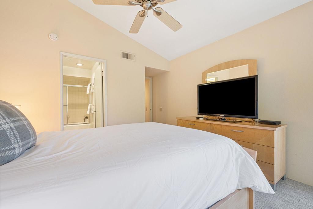 Image 21 of property listing at 222 N Calle El Segundo 574, Palm Springs, CA 92262