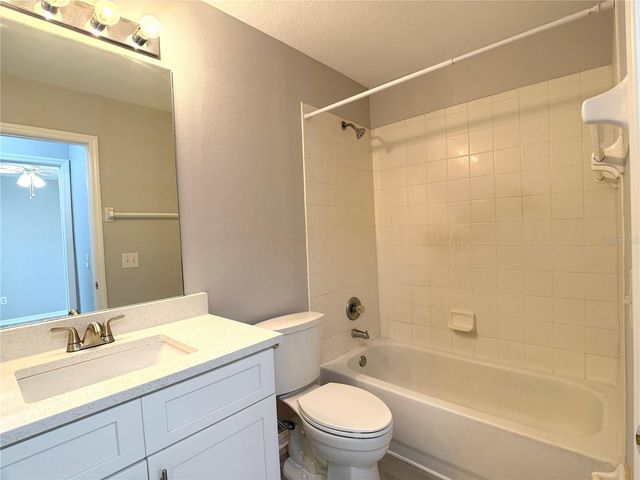 306 MANGO DRIVE, Davenport, FL 33897