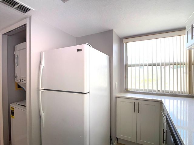 306 MANGO DRIVE, Davenport, FL 33897