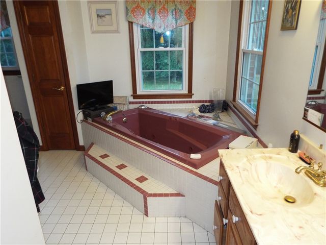 25 Linton Alley, East Bethlehem, PA 15333