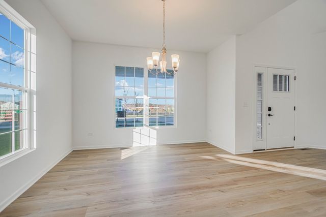 10842 Chadsey Circle, Huntley, IL 60142