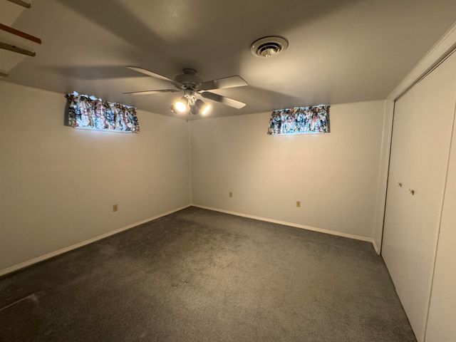 905 10th St., Charles City, IA 50616