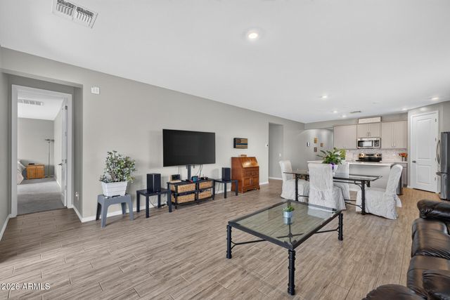 2705 E RUSTLER Road, San Tan Valley, AZ 85140