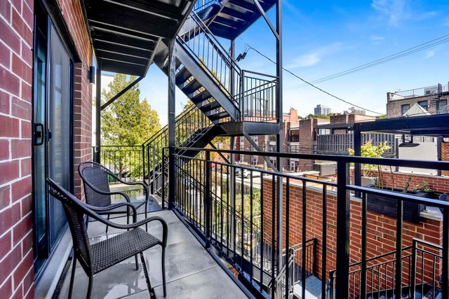 1833 N Larrabee Street 2, Chicago, IL 60614