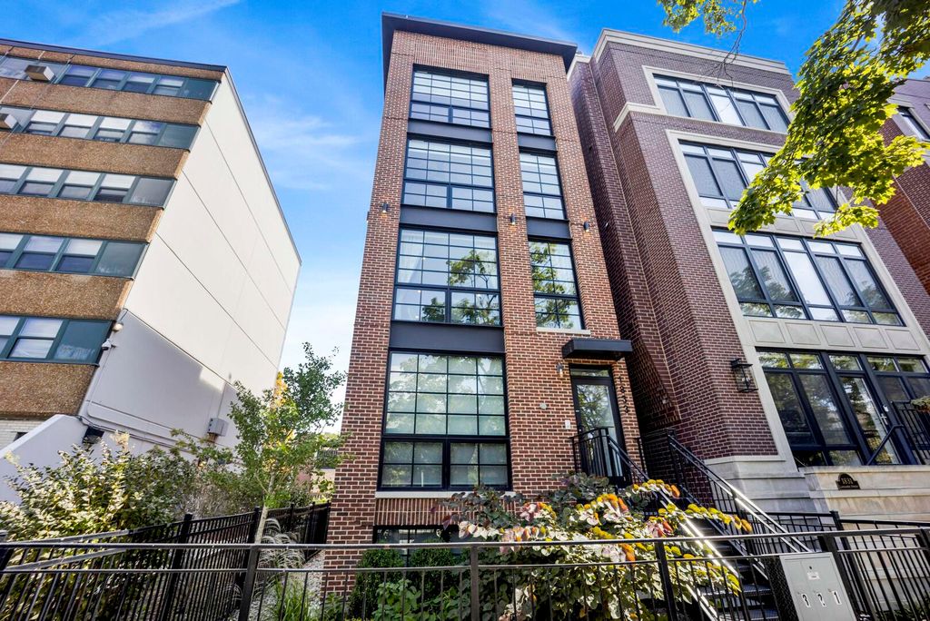 1833 N Larrabee Street 2, Chicago, IL 60614