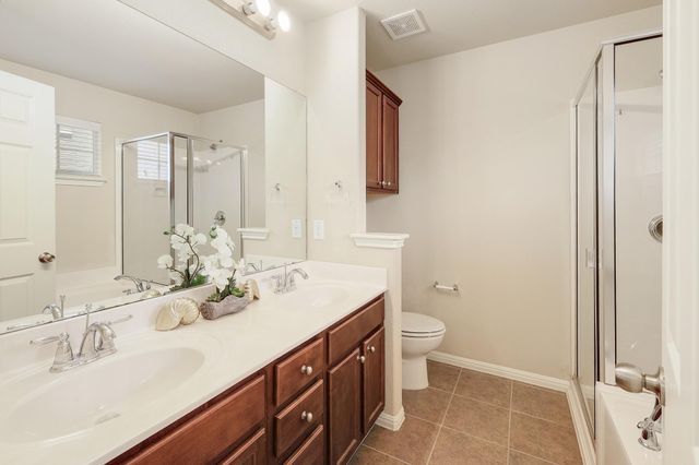 1310 Parmer LN 1902, Austin, TX 78727