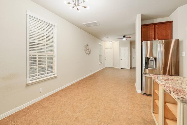 1310 Parmer LN 1902, Austin, TX 78727