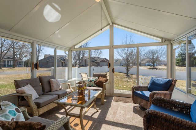 6243 145th Street N, Hugo, MN 55038