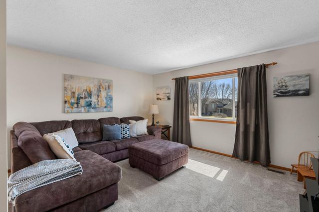 6243 145th Street N, Hugo, MN 55038