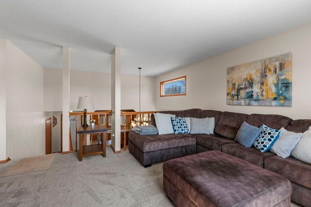 6243 145th Street N, Hugo, MN 55038