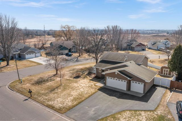 6243 145th Street N, Hugo, MN 55038