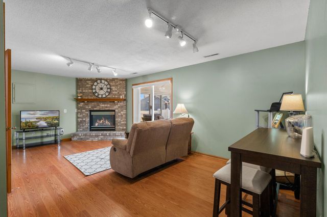 6243 145th Street N, Hugo, MN 55038