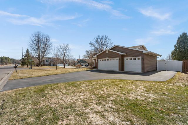 6243 145th Street N, Hugo, MN 55038