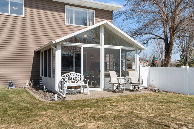 6243 145th Street N, Hugo, MN 55038