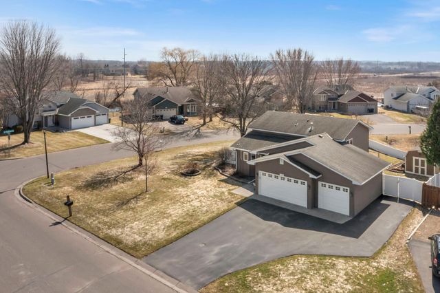 6243 145th Street N, Hugo, MN 55038