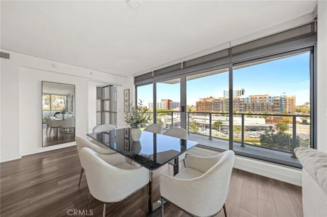 9 MacArthur Place N502, Santa Ana, CA 92707